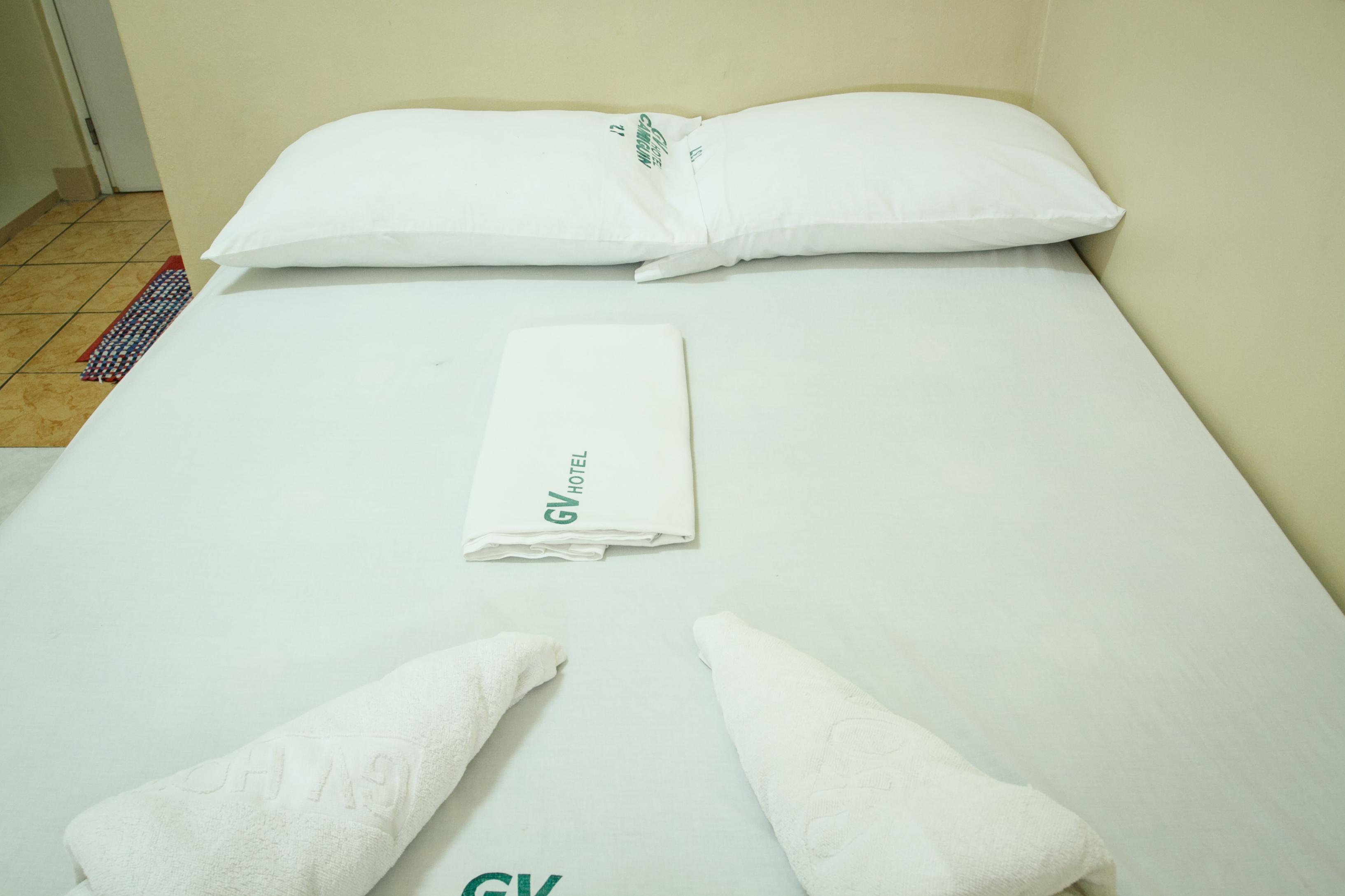 Gv Hotel - Camiguin Mambajao Exteriör bild